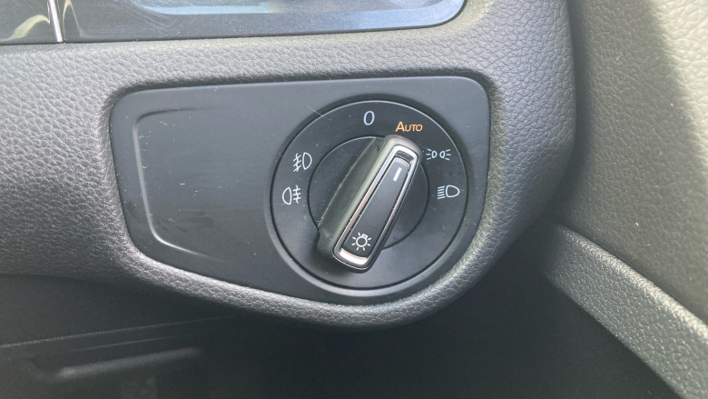 Volkswagen Golf 1.6 TDI Match 5dr DSG Diesel Hatchback